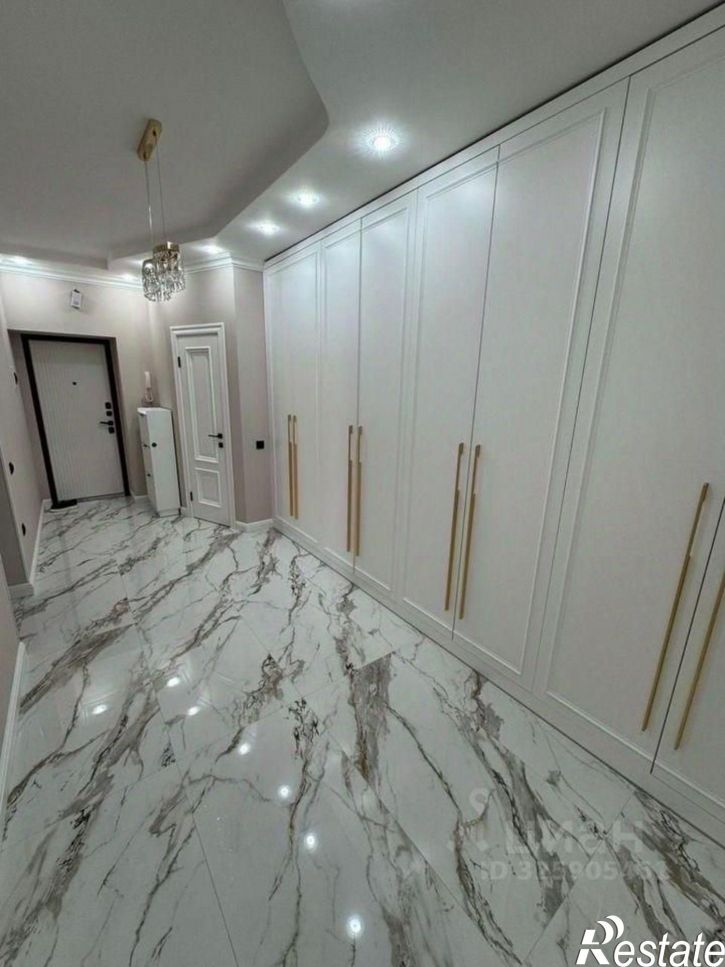 3-комн квартира улица Бунимовича, 19 к2,  д. 19 к2