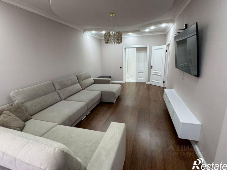 3-комн квартира улица Бунимовича, 19 к2,  д. 19 к2