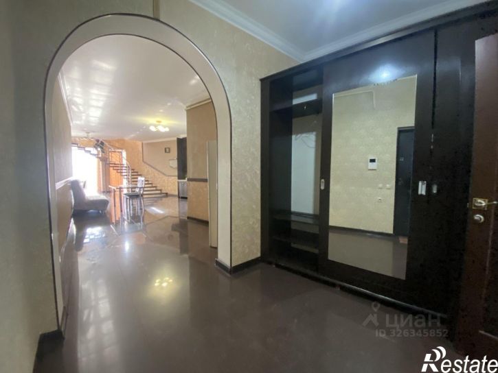 3-комн квартира ул Дзержинского, 86,  д. 86