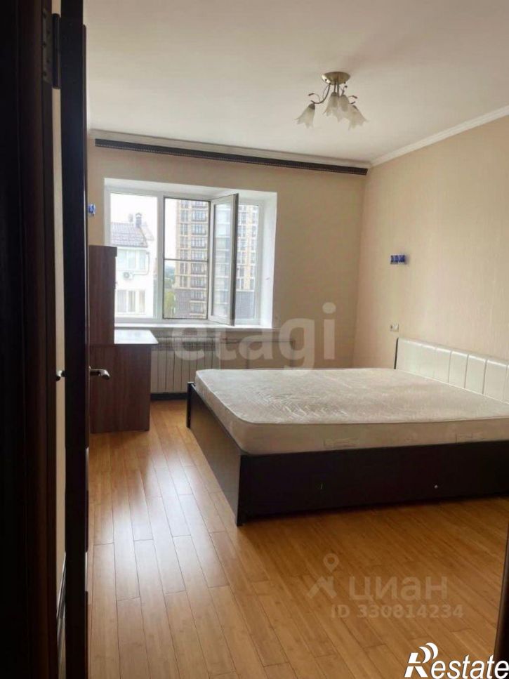 2-комн квартира ул Нежнова, 33,  д. 33