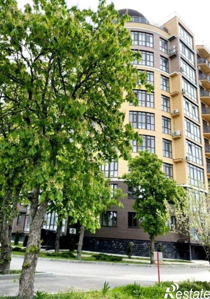 2-комн квартира улица Адмиральского, 1А,  д. 1А