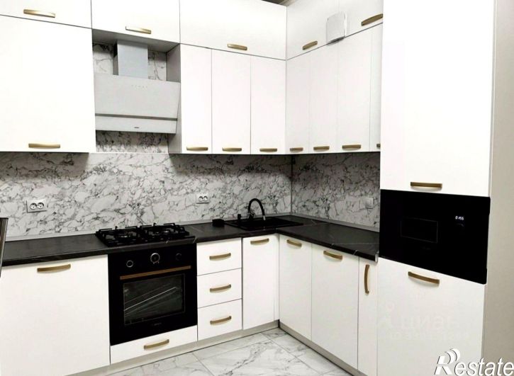 2-комн квартира улица Адмиральского, 1А,  д. 1А
