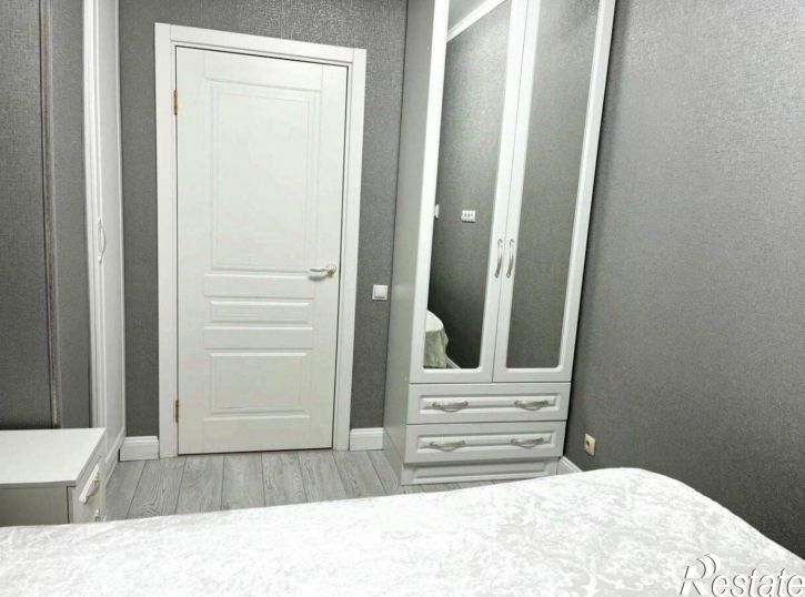 2-комн квартира улица Адмиральского, 1А,  д. 1А