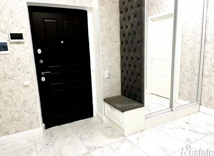 2-комн квартира улица Адмиральского, 1А,  д. 1А