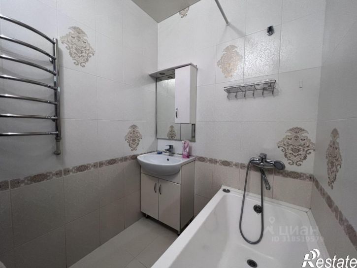 2-комн квартира ул Нежнова, 21 2,  д. 21 2,  к. 2