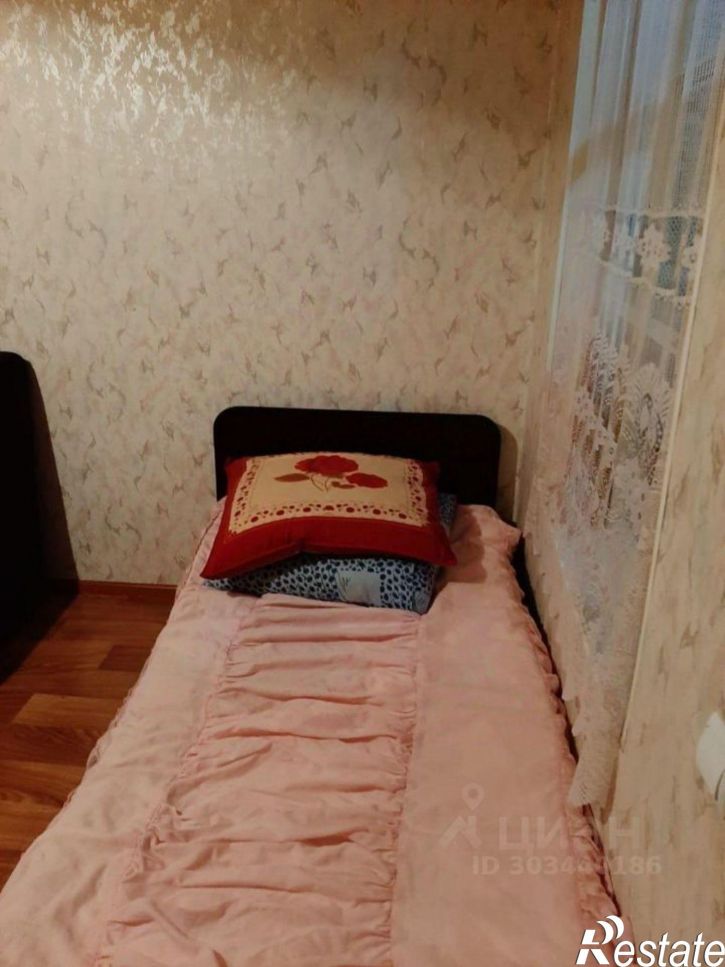 1-комн квартира ул Юлиуса Фучика, 3,  д. 3