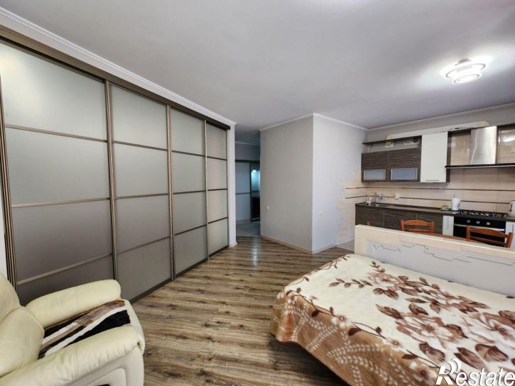 1-комн квартира улица Бунимовича, 19 к2,  д. 19 к2