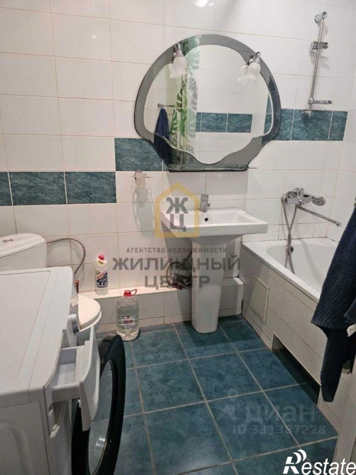 2-комн квартира ул Юлиуса Фучика, 4 1,  д. 4 1,  к. 1