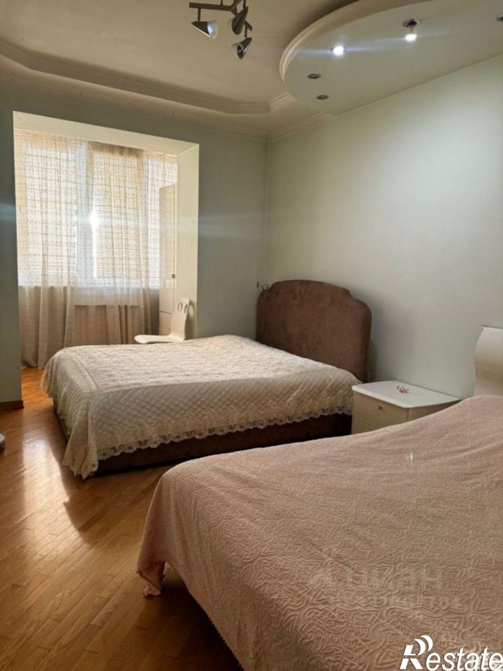 3-комн квартира ул 295 Стрелковой Дивизии, 18,  д. 18