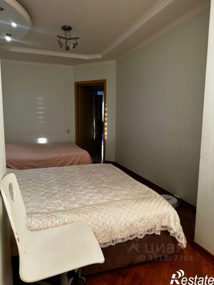 3-комн квартира ул 295 Стрелковой Дивизии, 18,  д. 18
