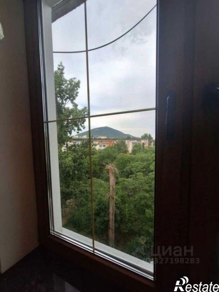 1-комн квартира Украинская улица, 64 к1,  д. 64 к1