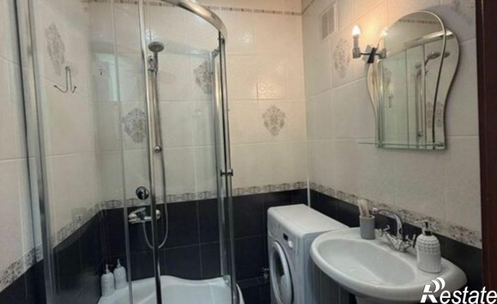 2-комн квартира ул Юлиуса Фучика, 4 2,  д. 4 2,  к. 2
