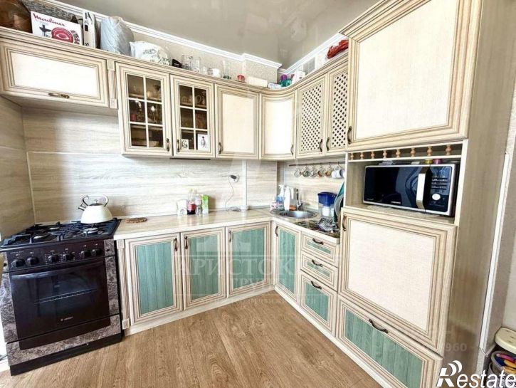 2-комн квартира улица Нежнова, 52 к1,  д. 52 к1