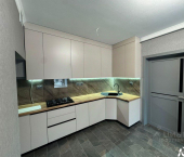 2-комн, 56кв м, этаж 1/2 проспект Кирова, 5