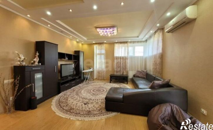 3-комн квартира ул Пестова, 24,  д. 24