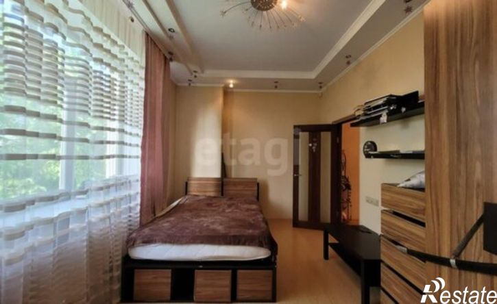 3-комн квартира ул Пестова, 24,  д. 24