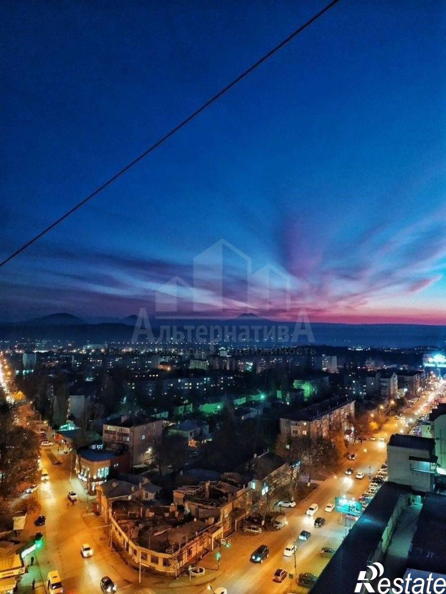 Купить квартиру за 7 400 000 рублей на Адмиральского ул.