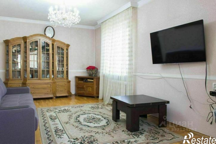 3-комн квартира ул Адмиральского, 2 3,  д. 2 3,  к. 3