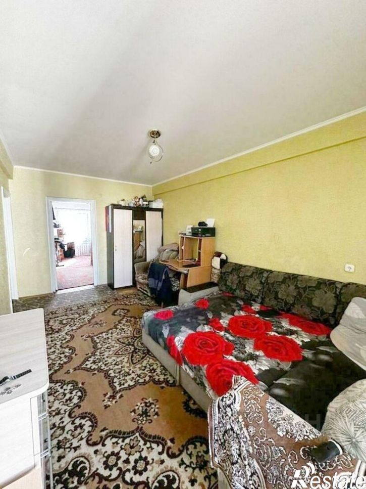 3-комн квартира ул Восстания, 100,  д. 100