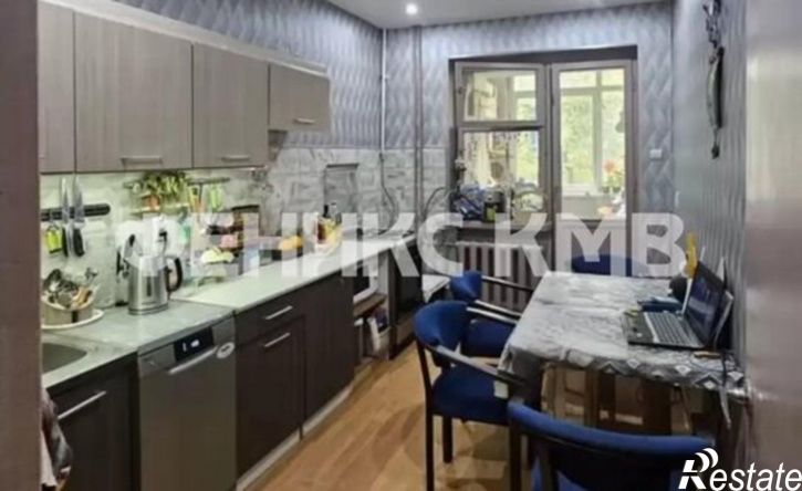 3-комн квартира Оранжерейный пр-д, 9,  д. 9
