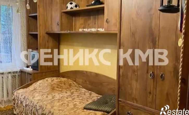 4-комн квартира ул Бутырина, 1,  д. 1