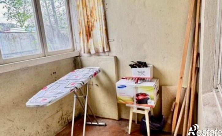 1-комн квартира ул Крайнего, 4,  д. 4