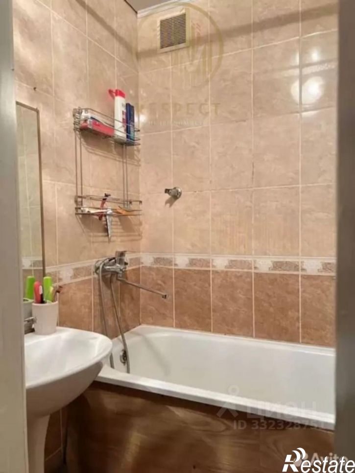 3-комн квартира ул 1-я Набережная, 32 1,  д. 32 1,  к. 1