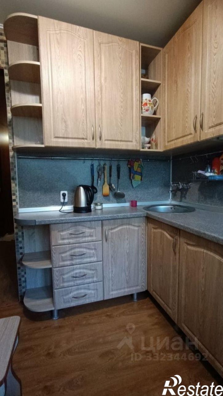 1-комн квартира ул Орджоникидзе, 15,  д. 15