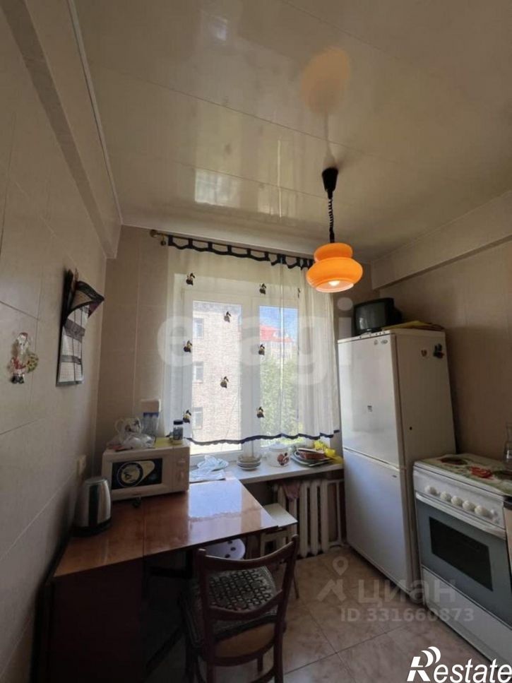 4-комн квартира пр-кт Калинина, 108,  д. 108