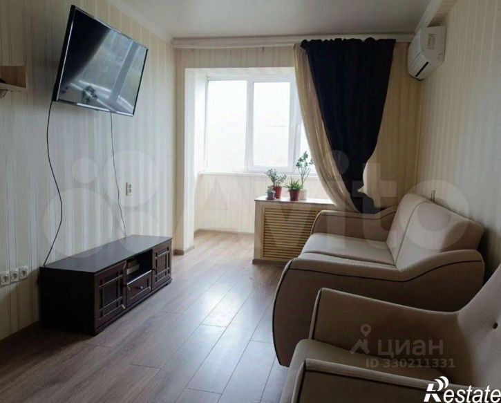 2-комн квартира пр-кт 40 лет Октября, 28 3,  д. 28 3,  к. 3