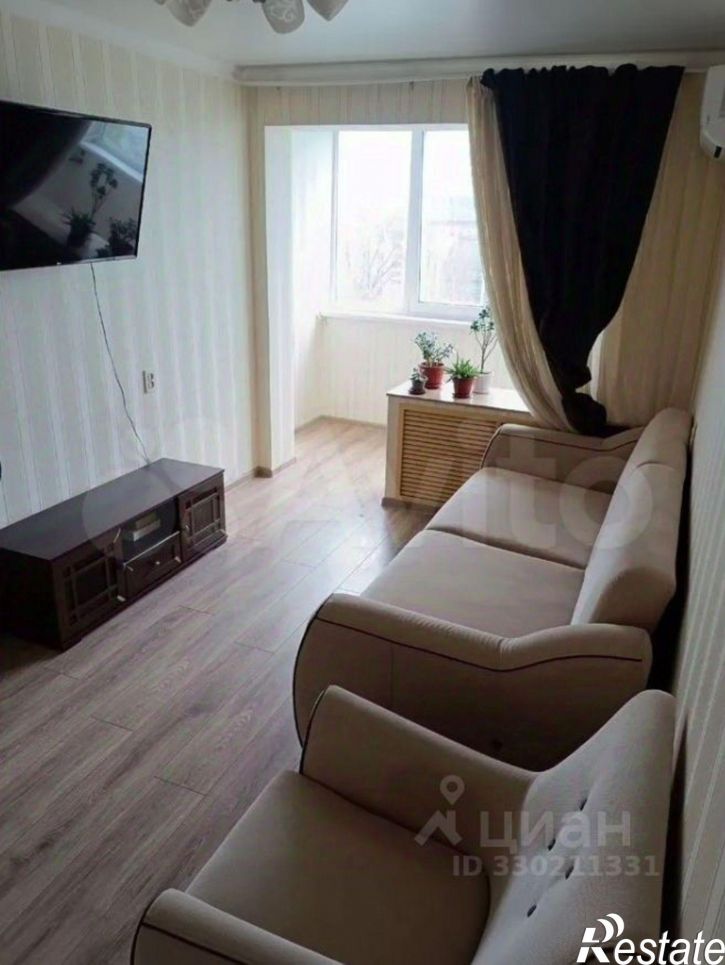 2-комн квартира пр-кт 40 лет Октября, 28 3,  д. 28 3,  к. 3