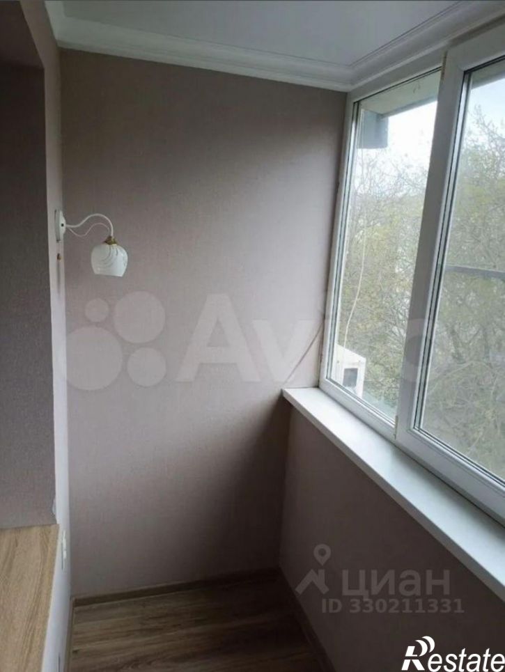 2-комн квартира пр-кт 40 лет Октября, 28 3,  д. 28 3,  к. 3