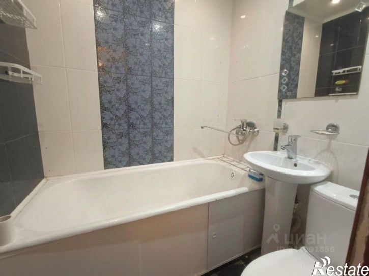 2-комн квартира ул Адмиральского, 2 2,  д. 2 2,  к. 2