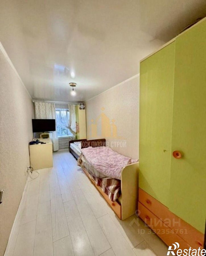 3-комн квартира ул Юлиуса Фучика, 12,  д. 12