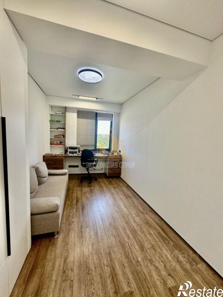2-комн квартира ул Адмиральского, 1а,  д. 1а