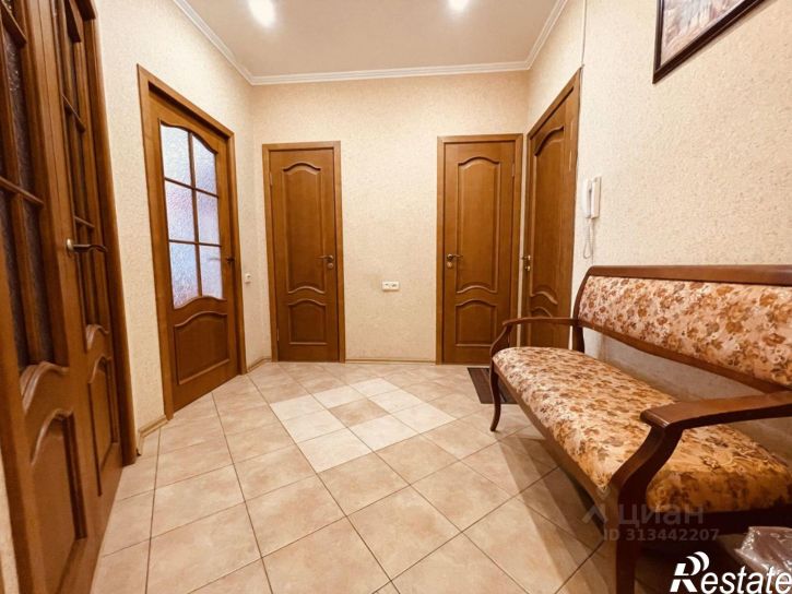 3-комн квартира ул 295 Стрелковой Дивизии, 9,  д. 9