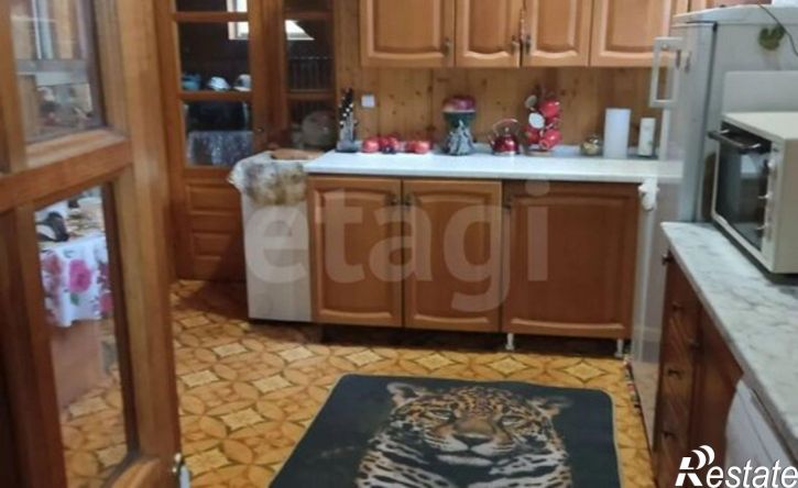 4-комн квартира пр-кт Кирова, 51,  д. 51