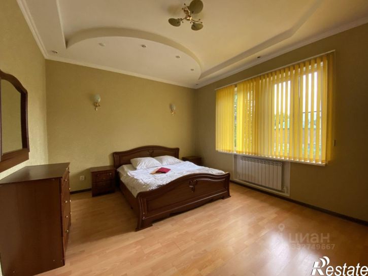 2-комн квартира ул Бунимовича, 82 а,  д. 82 а,  к. а