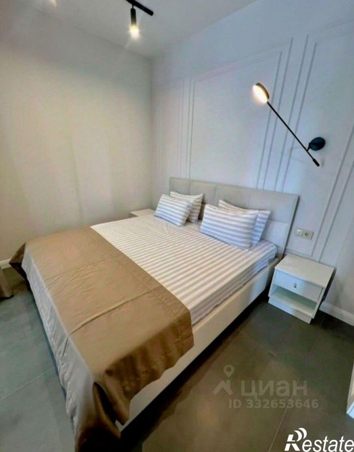 2-комн квартира ул Адмиральского, 1а,  д. 1а