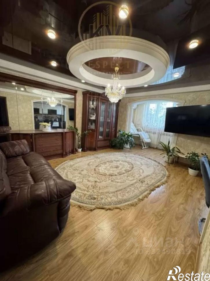 3-комн квартира ул Адмиральского, 35 1,  д. 35 1,  к. 1