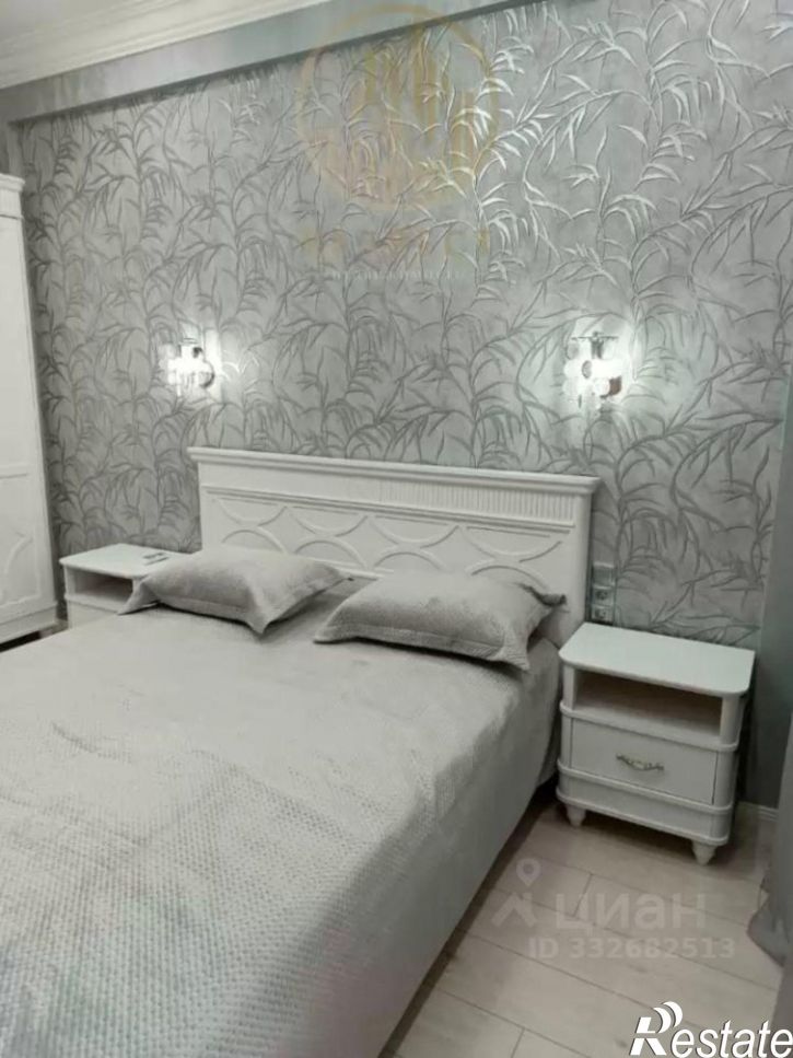 3-комн квартира ул Крайнего, 66,  д. 66