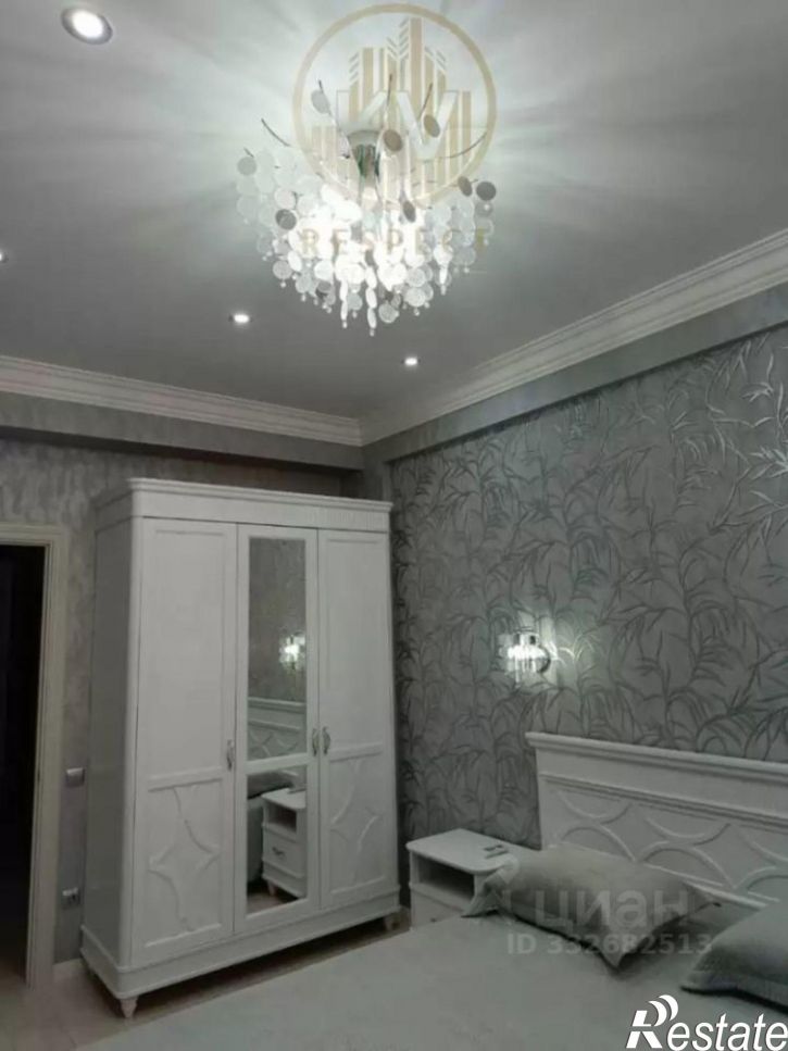 3-комн квартира ул Крайнего, 66,  д. 66