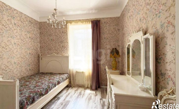 3-комн квартира пр-кт Кирова, 64,  д. 64