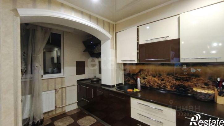 3-комн квартира ул Адмиральского, 35б,  д. 35б