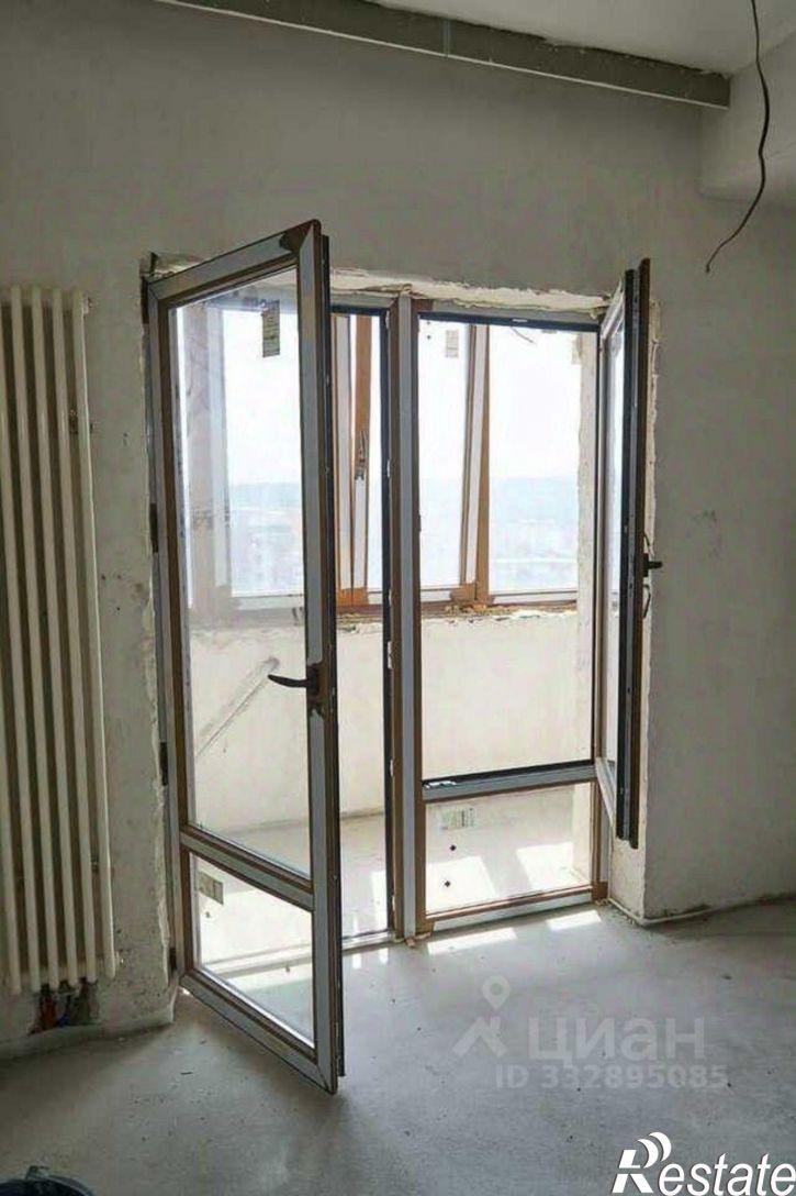 3-комн квартира ул Крайнего, 66,  д. 66