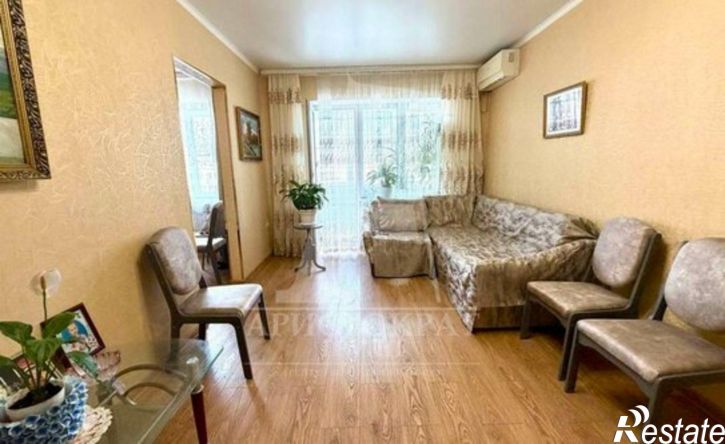 2-комн квартира пр-кт 40 лет Октября, 91а,  д. 91а