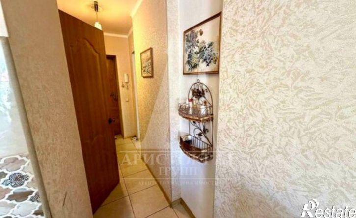 2-комн квартира пр-кт 40 лет Октября, 91а,  д. 91а