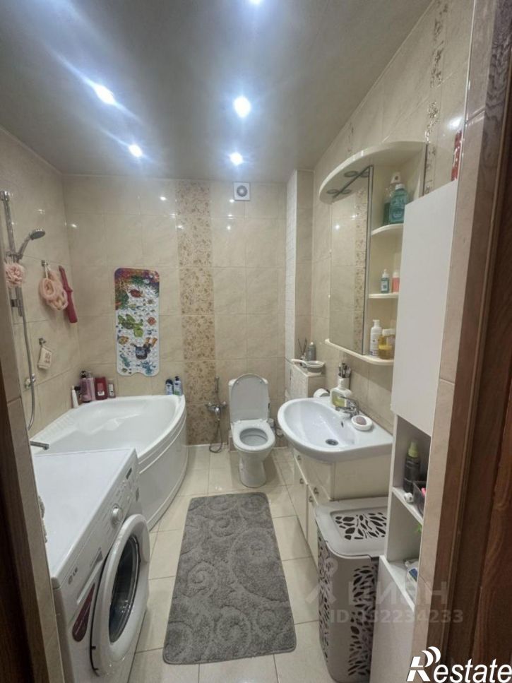 2-комн квартира ул Адмиральского, 6а,  д. 6а