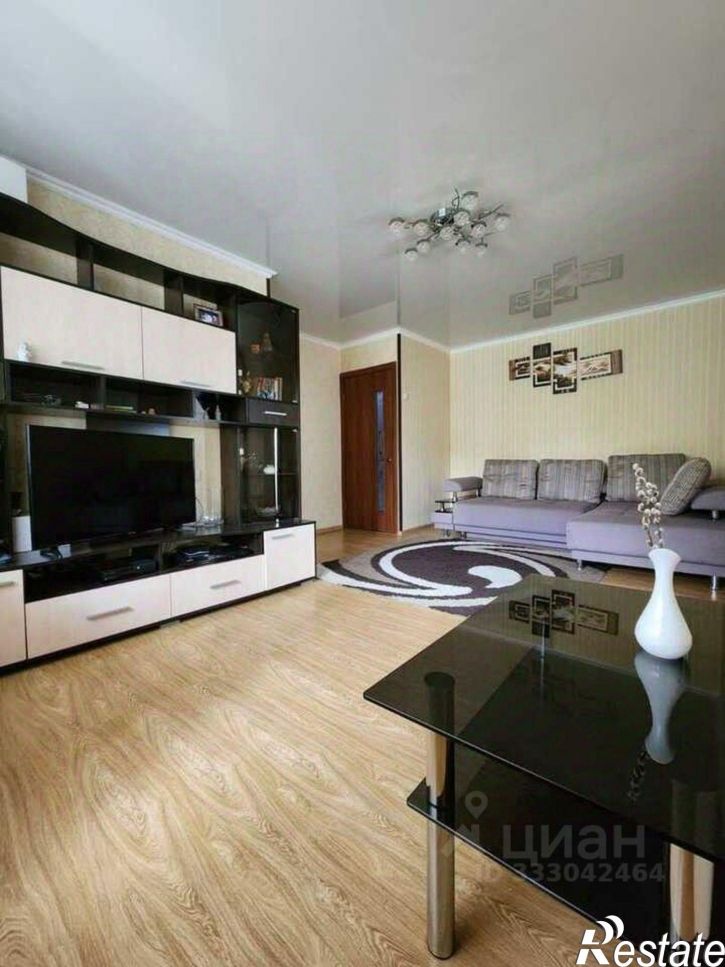 2-комн квартира ул Орджоникидзе, 7,  д. 7
