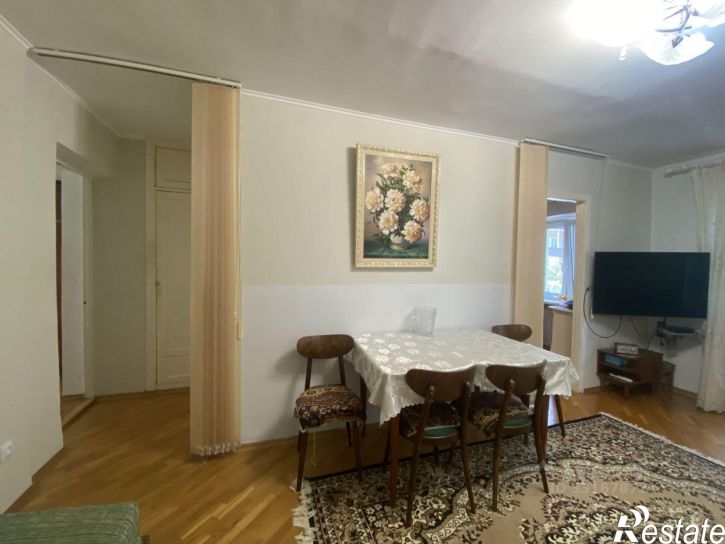 3-комн квартира ул Юлиуса Фучика, 21,  д. 21